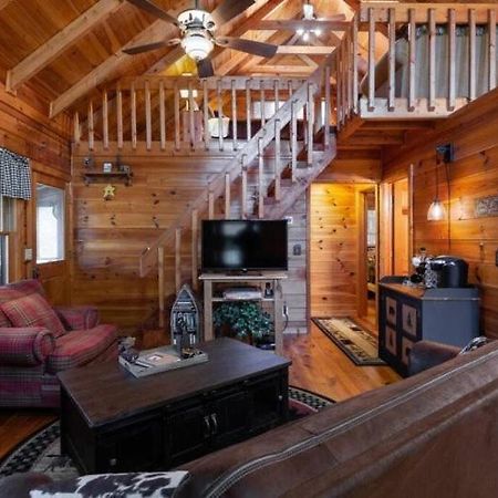 Willa Mountain Time Cabin, Hot Tub, Fire Pit, Fireplace Blue Ridge Zewnętrze zdjęcie